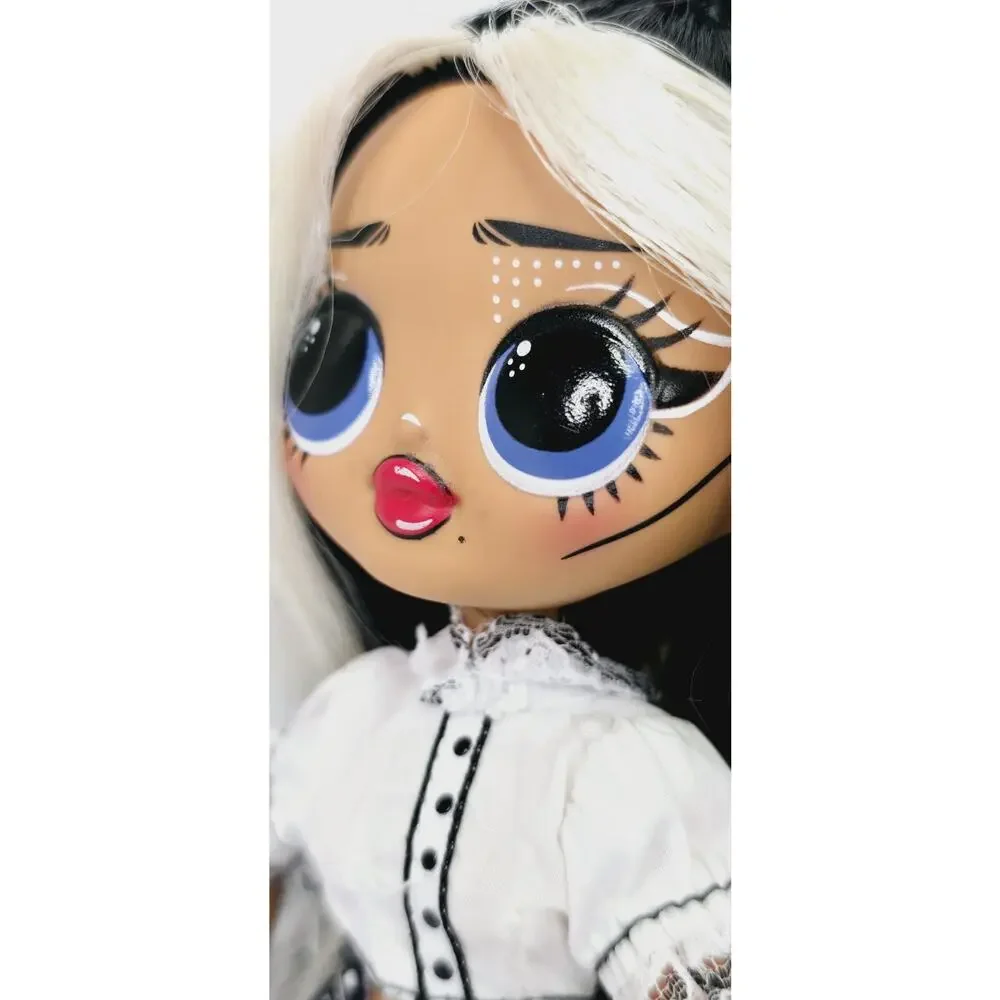 L.O.L. Surprise! O.M.G. Starlette Movie Magic Doll